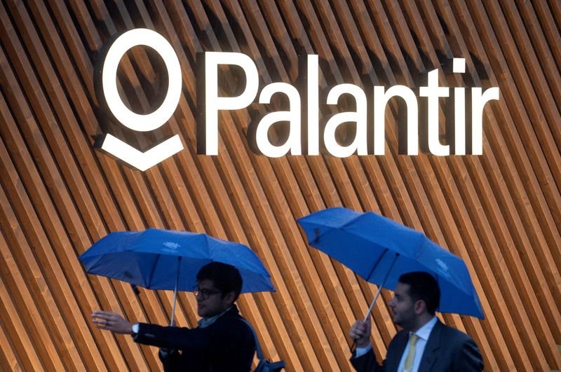 Palantir shares surge as AI revenue outlook improves - Global Banking & Finance Review