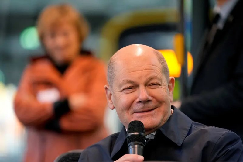Image for German government needs TikTok, Scholz says, as AfD surges in polls