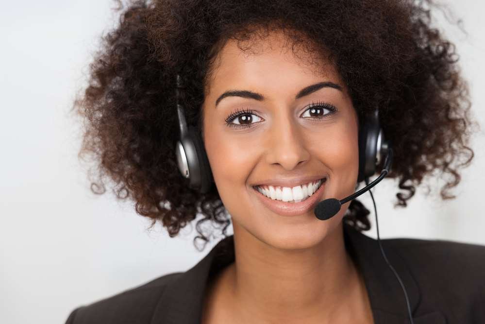 Customer service representative assisting a client over the phone - Global Banking & Finance Review