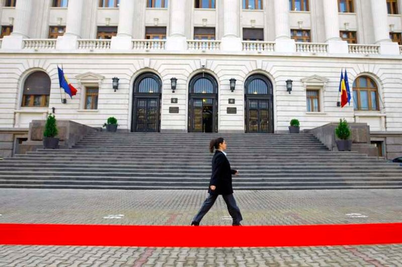 Image for Romania central bank’s April FX reserves up 40.50 billion euros