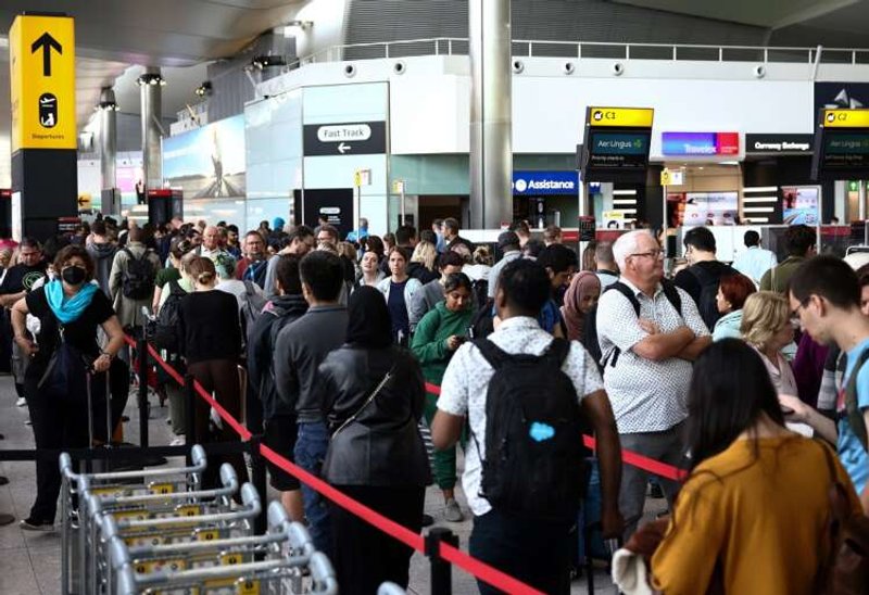 Image for London flight, hotel fares surge ahead of Queen’s funeral