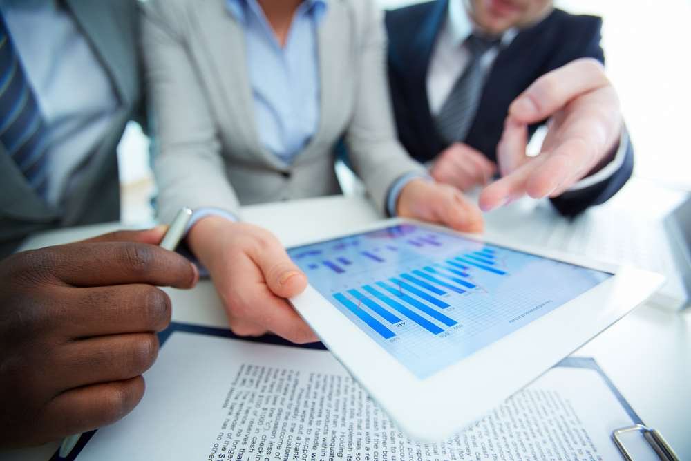 Consumer survey on customer service preferences, including bots - Global Banking & Finance Review