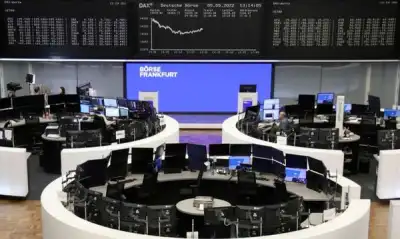 Image for European stocks hit 2-month lows on mining, tech losses