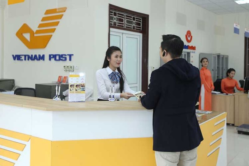 Image for LIENVIETPOSTBANK: OVERCOMING THE CHALLENGES OF AN ECONOMIC CRISIS