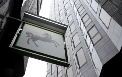 Image for UK banks face savings glut on road to pandemic recovery