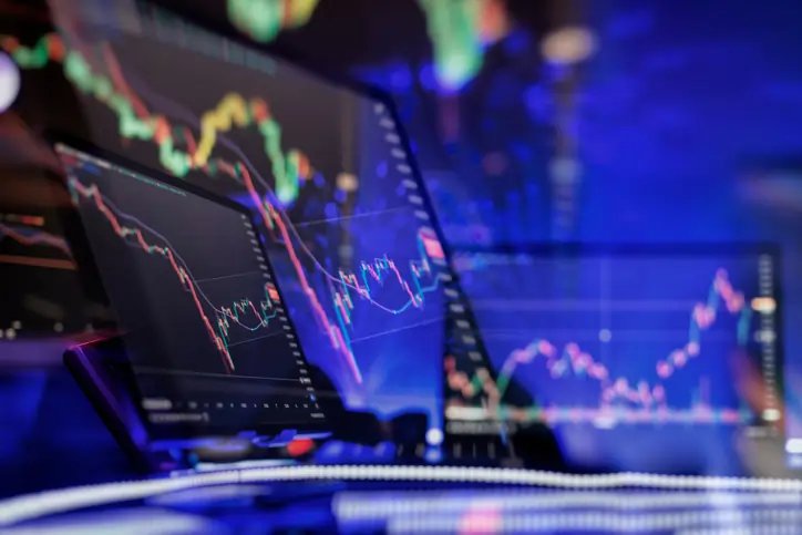 FPGA technology in trading firms for ultra-low latency execution - Global Banking & Finance Review