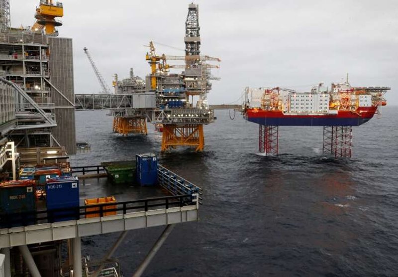 Image for Norway oil sector union leader says wage deal is ‘good enough’