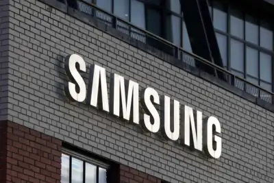 Image for Samsung profit likely lowest in more than 14 years as chip glut persists