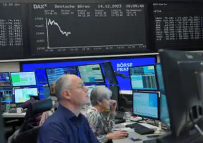 Image for Europe's STOXX 600 at five-week high as luxury firms, chipmakers jump