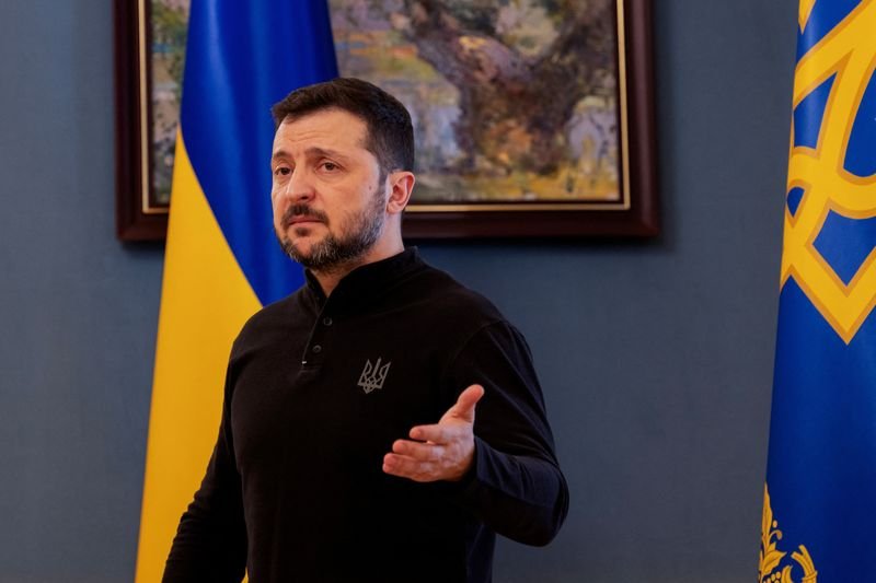 Image for Zelenskiy, on US minerals deal, says: I can't sell Ukraine