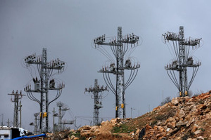 Image for Israel to use withheld Palestinian tax income to pay electric co debt