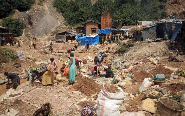 Artisanal miners extracting gold at a small-scale mine - Global Banking & Finance Review