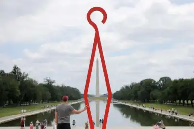 Image for U.S. Supreme Court overturns Roe v. Wade abortion landmark