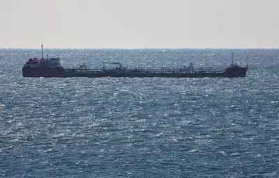 Image for Oil hits 2-week low as China's DeepSeek AI spurs demand fears