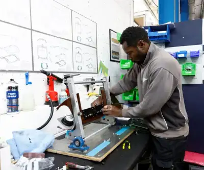 Image for Poor UK productivity recovers partially in Q4, ONS data shows