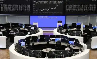 Image for European shares rise for third day as aggressive rate hike bets ease