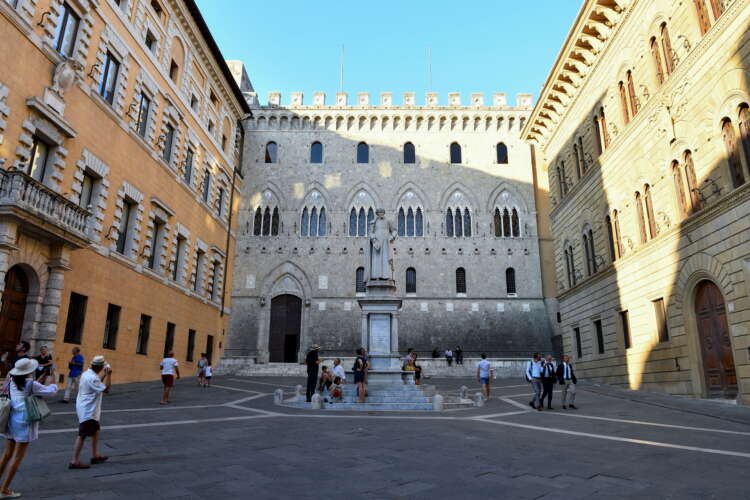 Historical timeline of Monte dei Paschi's decline and rescue efforts - Global Banking & Finance Review