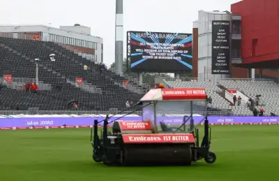 Image for Cricket-Rain washes out England v Australia final T20 with series drawn