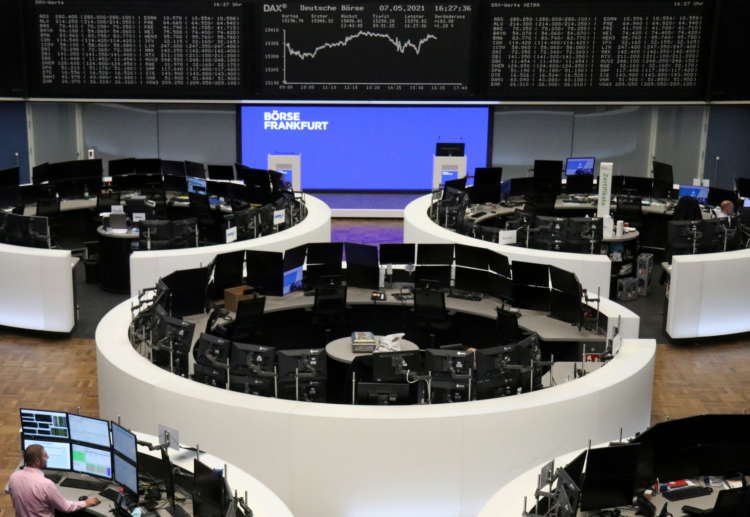 European stocks hit fresh record high as miners rally