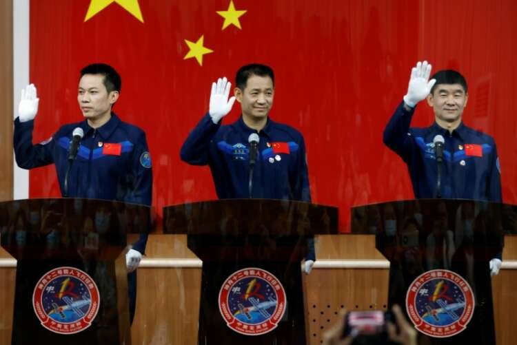 Chinese astronauts meet members of the media at Jiuquan Satellite Launch Center