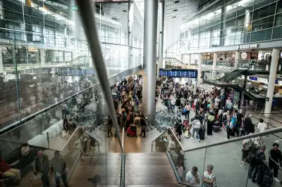 Image for Denmark plans to buy majority stake in Copenhagen Airports