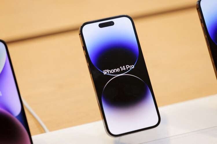 Apple iPhone 14 Pro displayed at store amid weak sales reports - Global Banking & Finance Review