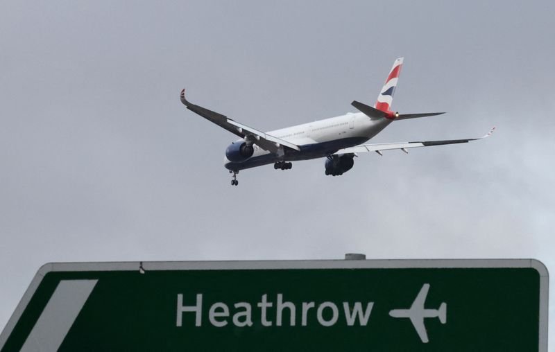 Image for Explainer-What challenges does the UK face if it backs the new Heathrow runway plan?