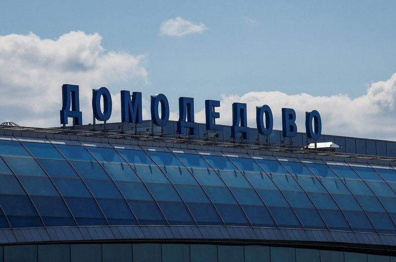 Moscow court ruling grants Rosaviatsiya control of Domodedovo Airport - Global Banking & Finance Review