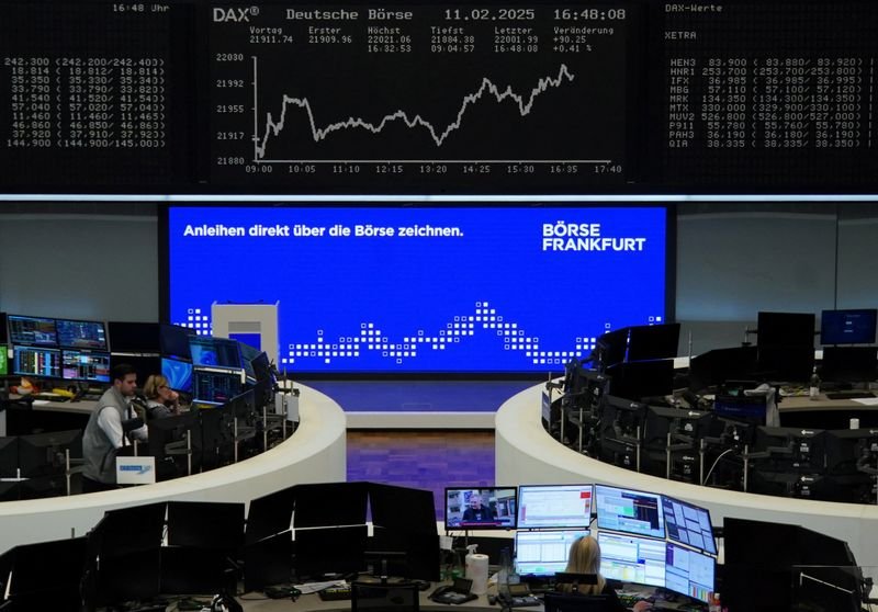 Heineken earnings surge boosts European shares to record peak - Global Banking & Finance Review