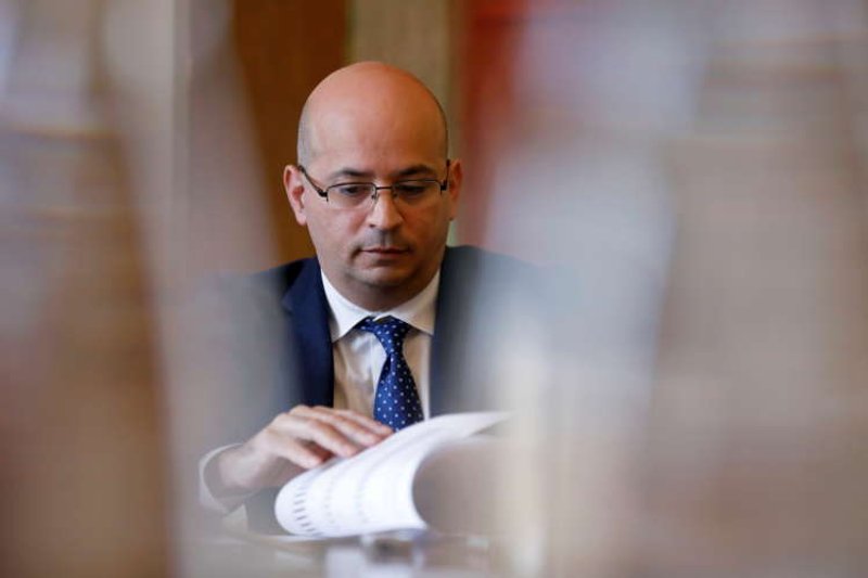 Image for Portugal to maintain COVID aid for companies, families ‘at all costs’