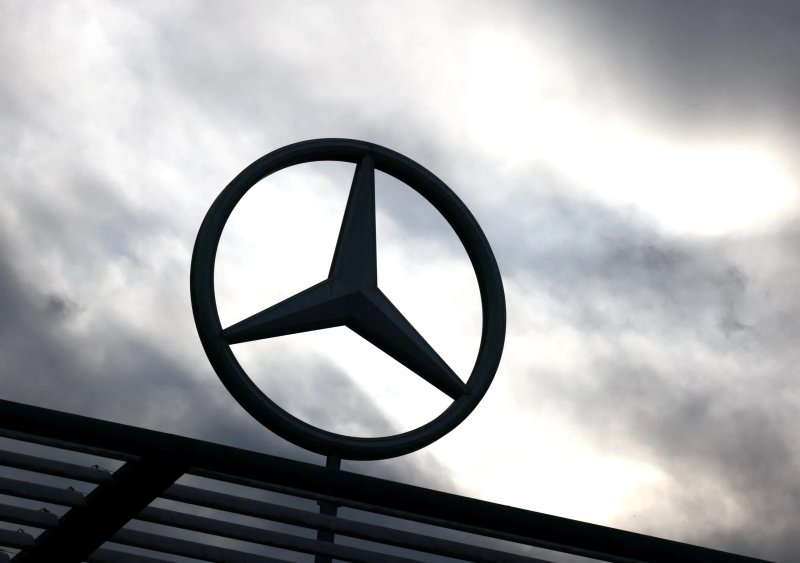 Image for After VW plant victory, UAW sets its sights on Mercedes in Alabama