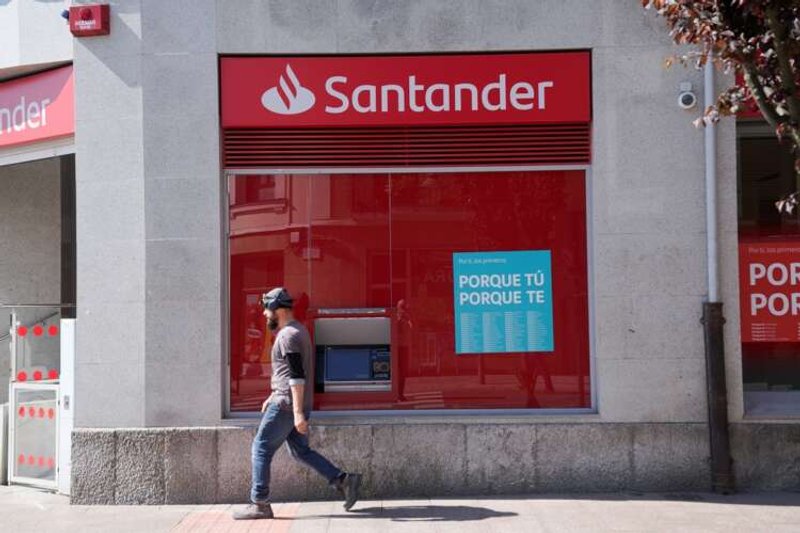 Image for Santander appoints Grisi as new CEO to oversee growth, digital push