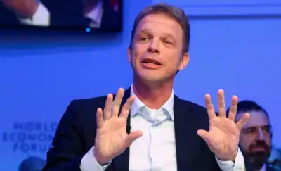 Image for Deutsche Bank CEO says not on hunt for M&A