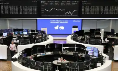 Image for European shares rise on easing energy supply worries; Draghi speech in focus