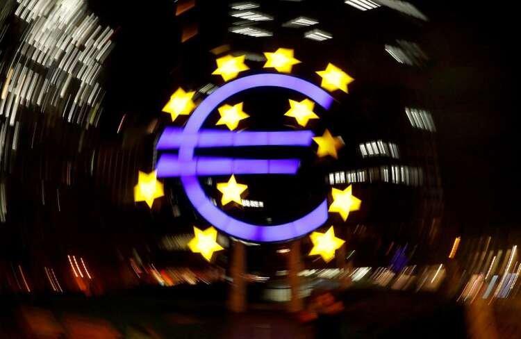 FILE PHOTO: The euro sign is photographed in front of the former ECB headquarters of the European Central Bank in Frankfurt