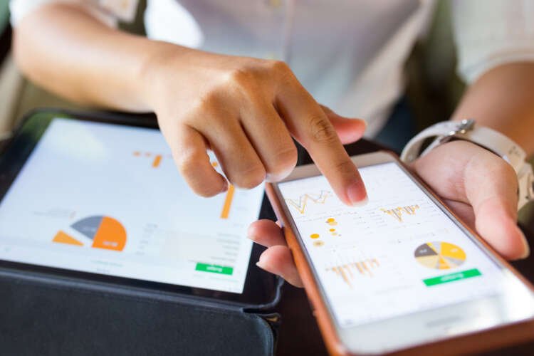 Finance app usage trends and customer engagement insights - Global Banking & Finance Review