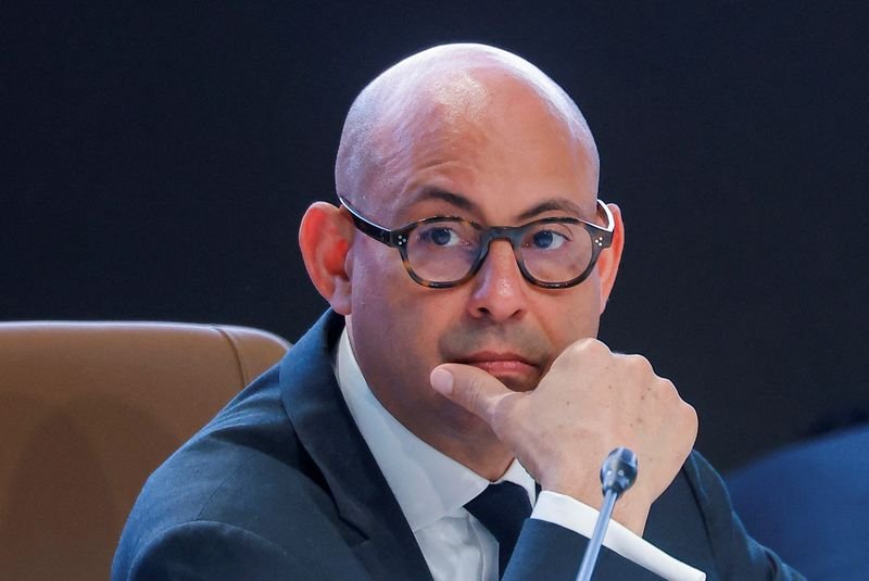 UN climate chief Simon Stiell discusses climate commitments post-US Paris exit - Global Banking & Finance Review