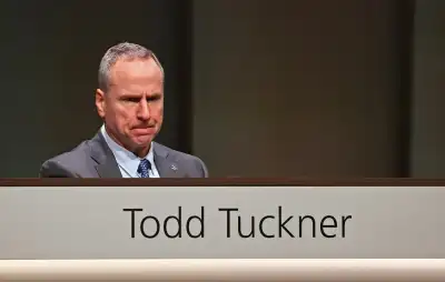 Image for UBS flags ‘sluggish’ Europe growth as it takes $170 million credit hit