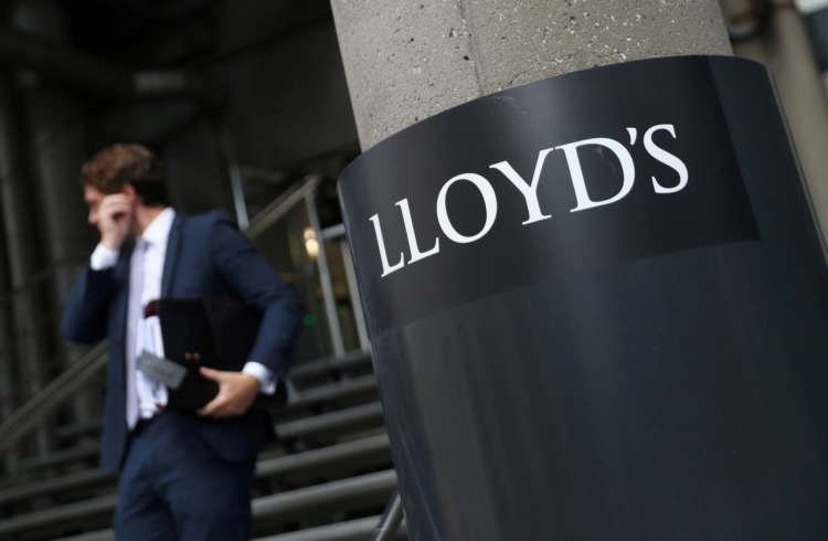 Climate activists protest at Lloyd's of London insurance market - Global Banking & Finance Review