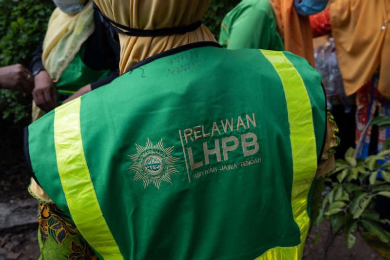 Image for Eco-friendly Eid – the Indonesian women on a mission to plant trees