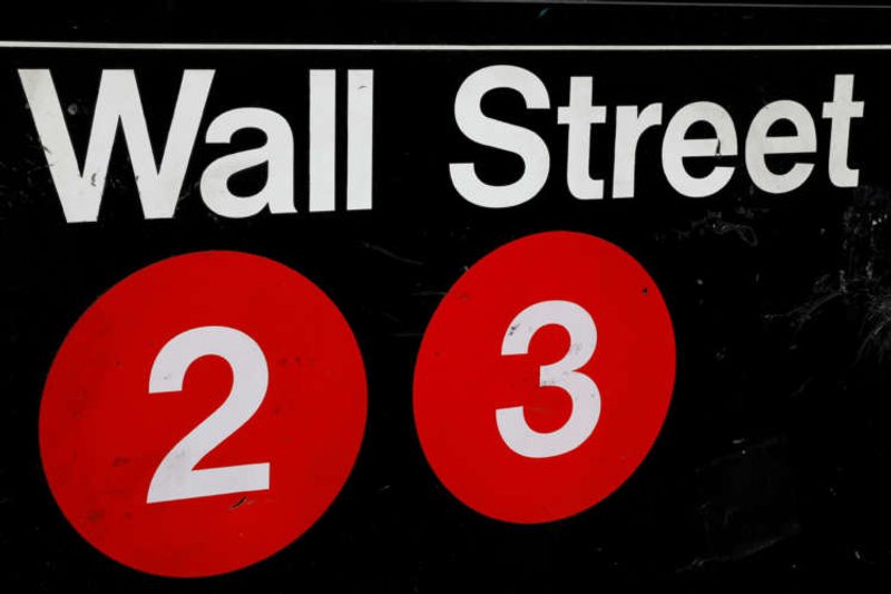 Image for Wall Street edges down as investors watch bond yields and stimulus