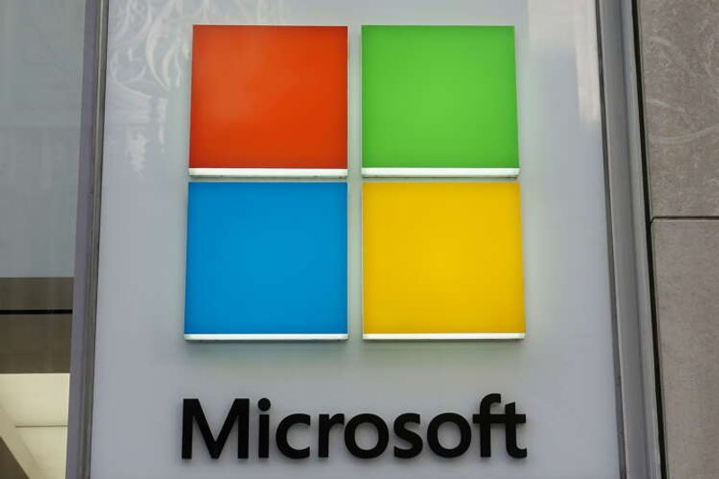 Image for Microsoft challenges Apple’s business model with new Windows 11 operating system