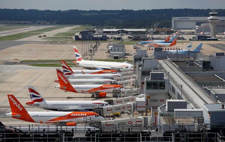 British Airways and EasyJet planes parked at Gatwick Airport amid flight cancellations - Global Banking & Finance Review