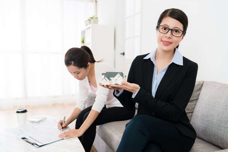 Image for How to find a real estate agent