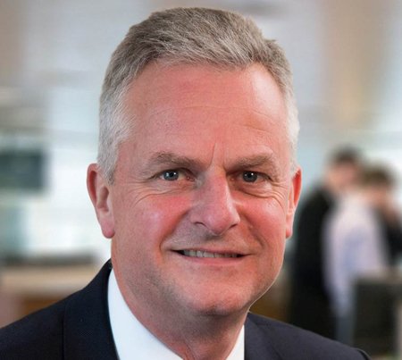 Mark Sismey-Durrant, CEO of Hampshire Trust Bank, discussing small business growth - Global Banking & Finance Review