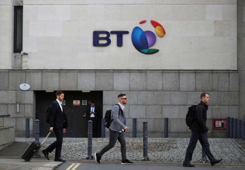 Image for Drahi boosts stake in BT to 24.5%, will not make an offer