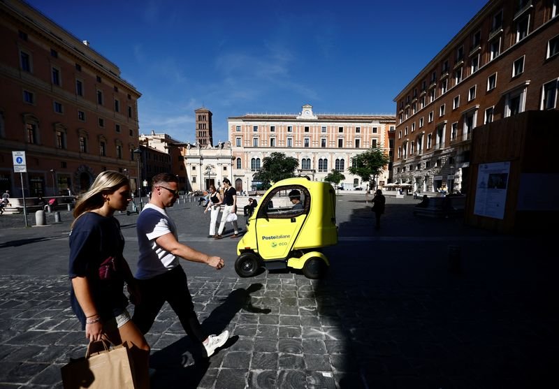 Poste Italiane considering investment in Telecom Italia amid market interest - Global Banking & Finance Review