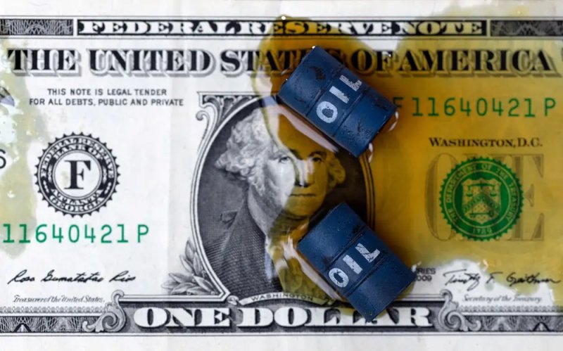 Image for Oil settles lower as Fed takes stock before cutting rates