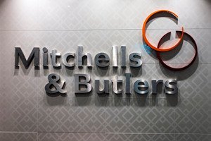 Mitchells & Butlers pub bustling with customers during festive season - Global Banking & Finance Review