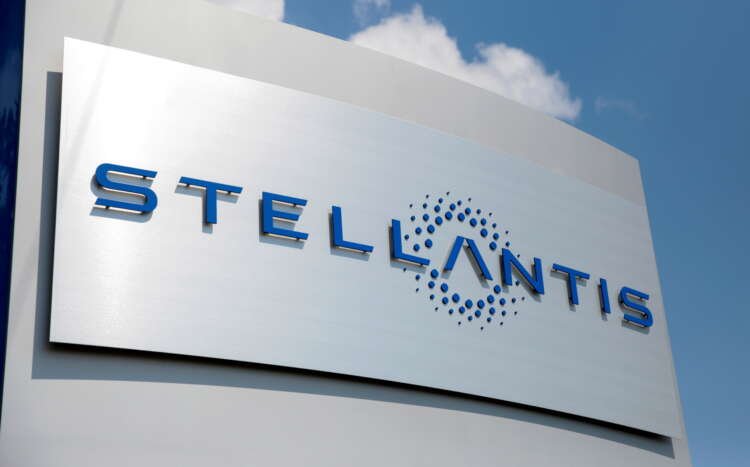 Stellantis Melfi plant impacted by microchip shortage - Global Banking & Finance Review